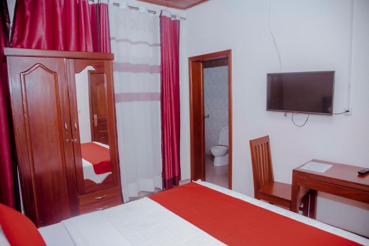 Martin Aviator Hotel Kigali Exterior photo