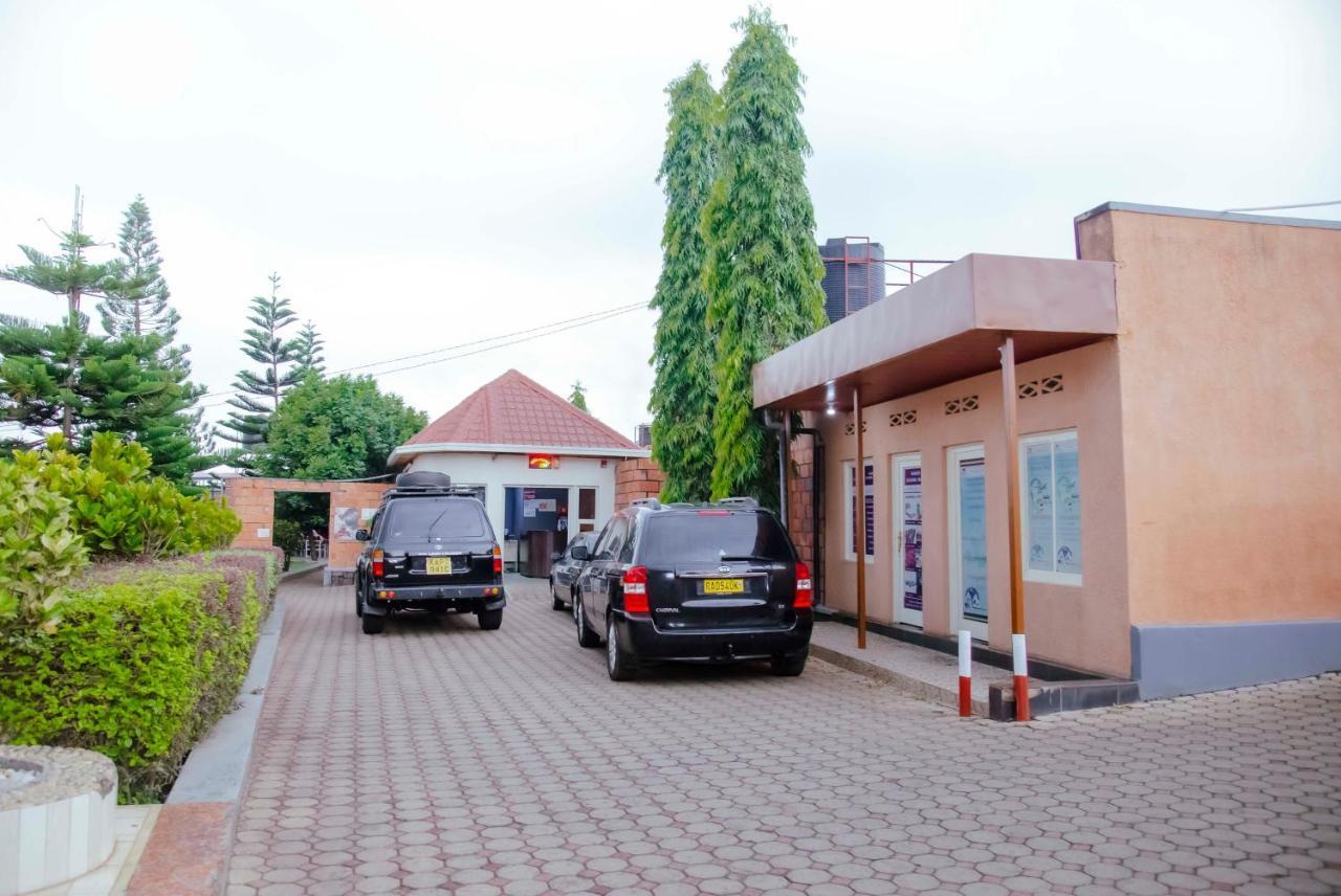 Martin Aviator Hotel Kigali Exterior photo