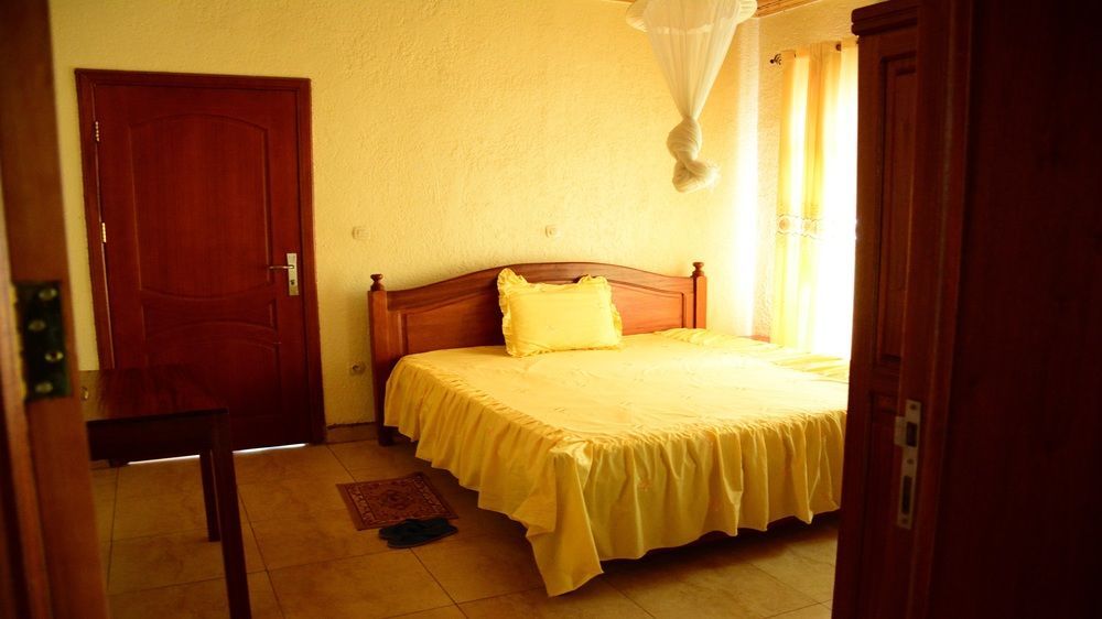 Martin Aviator Hotel Kigali Exterior photo