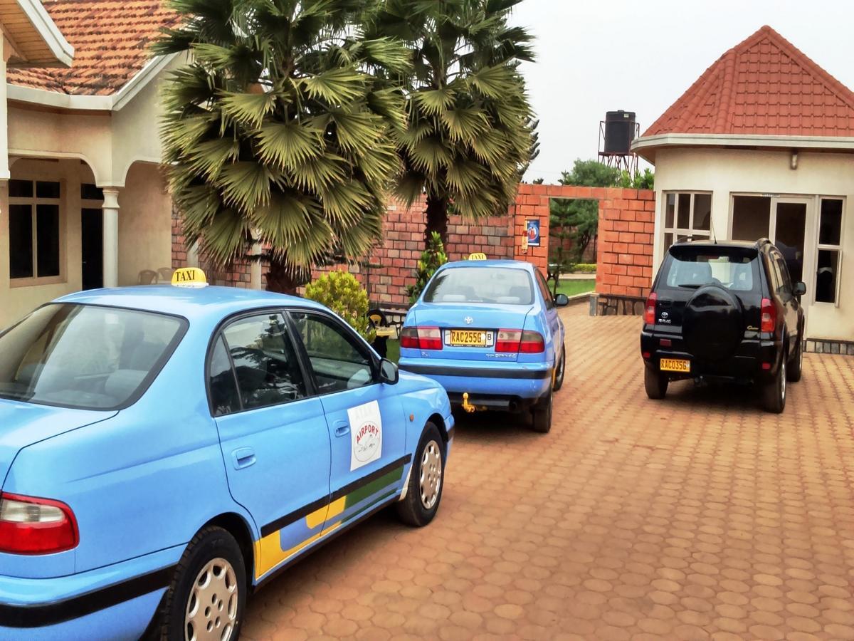 Martin Aviator Hotel Kigali Exterior photo