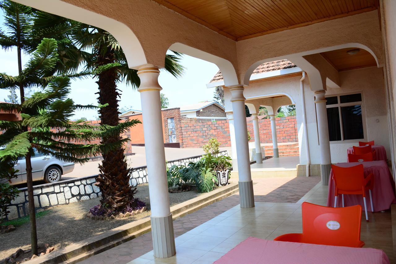 Martin Aviator Hotel Kigali Exterior photo