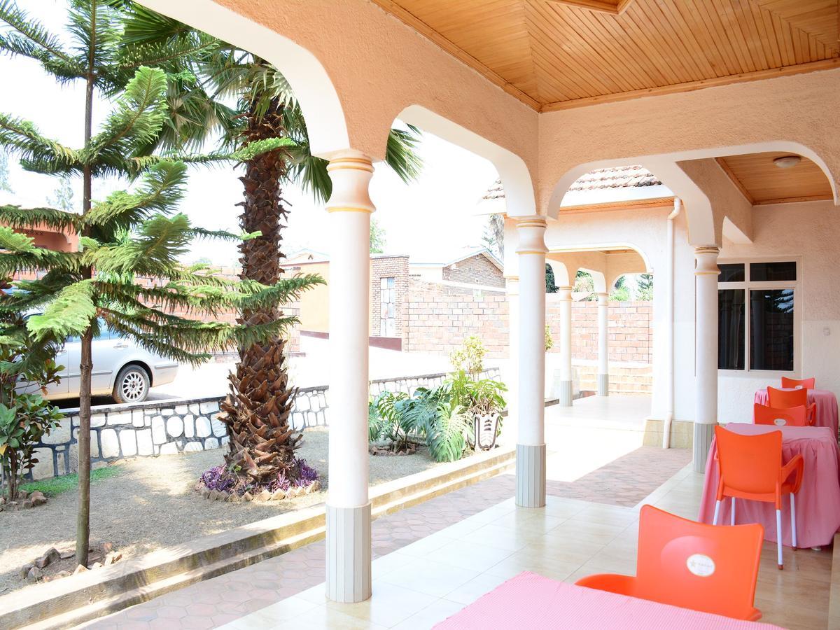 Martin Aviator Hotel Kigali Exterior photo