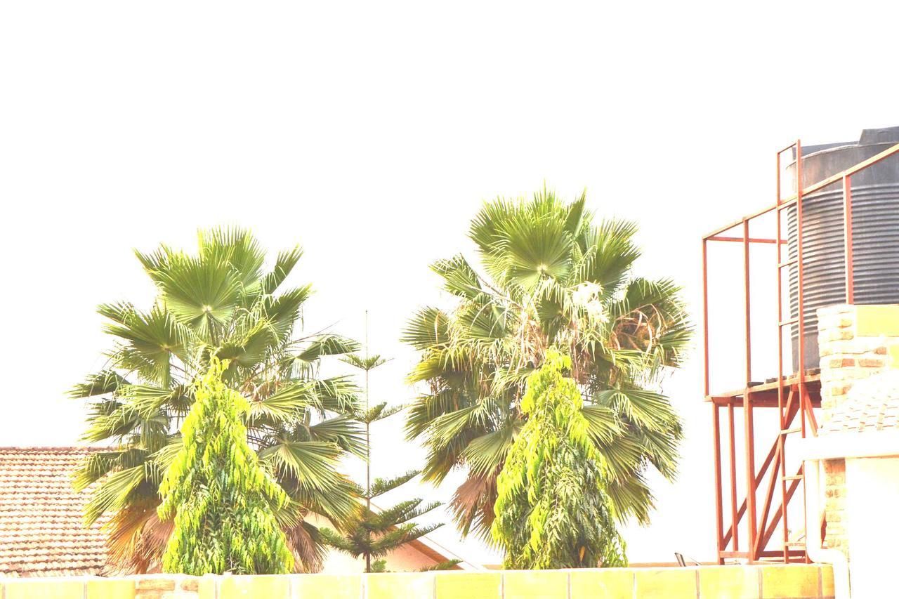 Martin Aviator Hotel Kigali Exterior photo