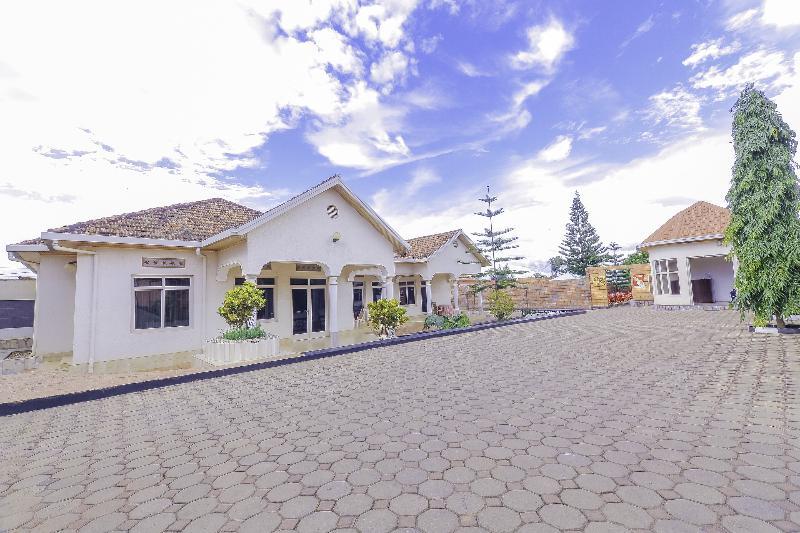 Martin Aviator Hotel Kigali Exterior photo