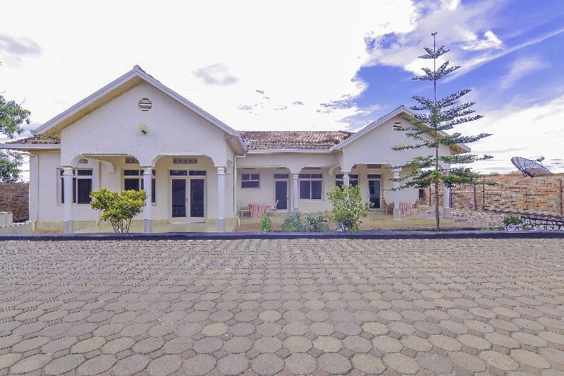 Martin Aviator Hotel Kigali Exterior photo